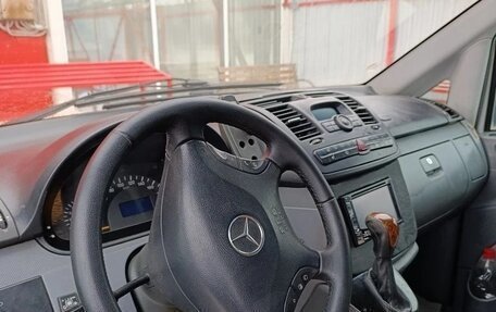 Mercedes-Benz Viano, 2004 год, 1 130 000 рублей, 13 фотография