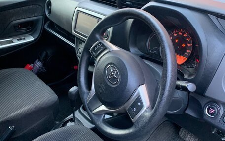 Toyota Vitz, 2016 год, 920 000 рублей, 8 фотография