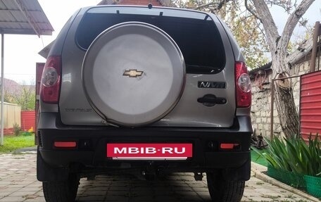 Chevrolet Niva I рестайлинг, 2016 год, 999 000 рублей, 17 фотография