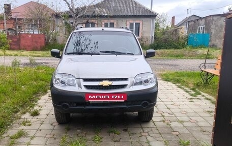Chevrolet Niva I рестайлинг, 2016 год, 999 000 рублей, 15 фотография