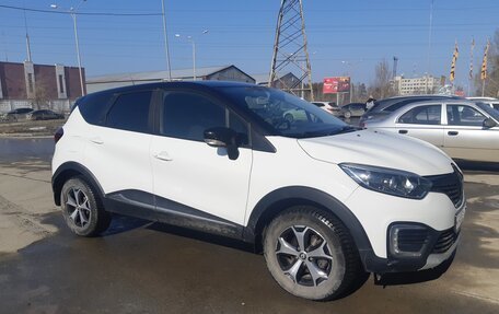 Renault Kaptur I рестайлинг, 2017 год, 1 690 000 рублей, 1 фотография