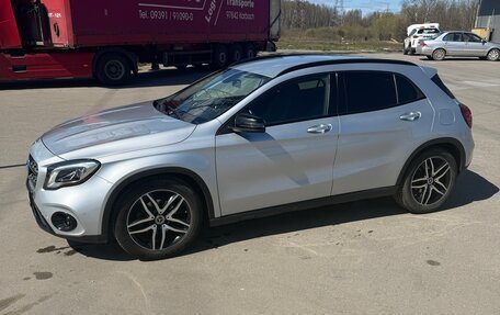 Mercedes-Benz GLA, 2019 год, 2 550 000 рублей, 3 фотография