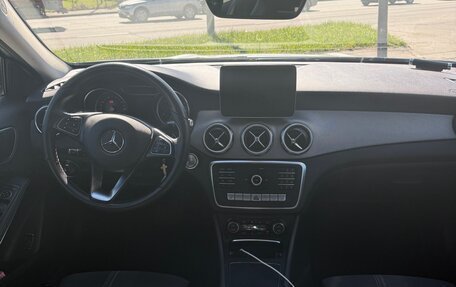 Mercedes-Benz GLA, 2019 год, 2 550 000 рублей, 10 фотография