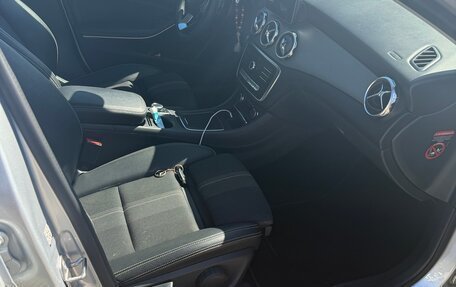 Mercedes-Benz GLA, 2019 год, 2 550 000 рублей, 9 фотография