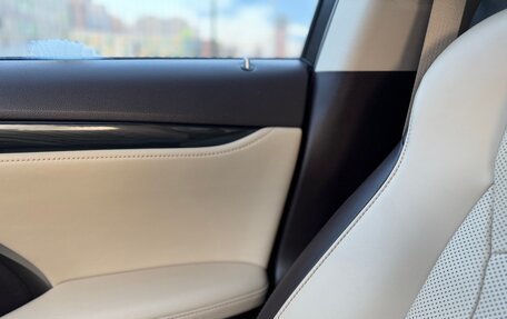 Lexus RX IV рестайлинг, 2017 год, 4 210 000 рублей, 12 фотография