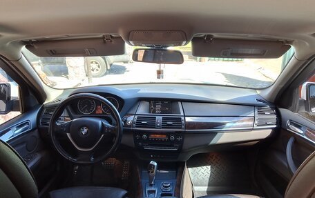 BMW X5, 2010 год, 1 950 000 рублей, 10 фотография