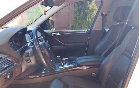 BMW X5, 2010 год, 1 950 000 рублей, 13 фотография