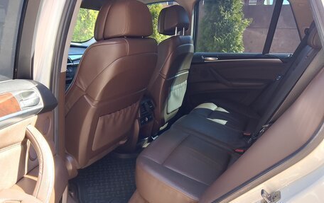 BMW X5, 2010 год, 1 950 000 рублей, 18 фотография