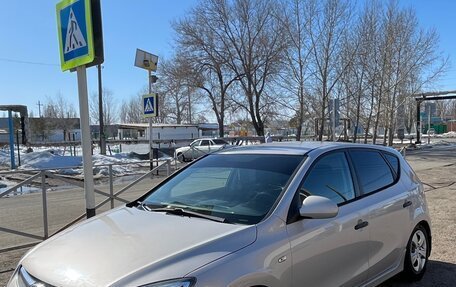 Hyundai i30 I, 2010 год, 580 000 рублей, 3 фотография