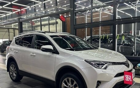 Toyota RAV4, 2017 год, 2 950 000 рублей, 9 фотография