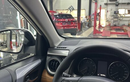 Toyota RAV4, 2017 год, 2 950 000 рублей, 24 фотография