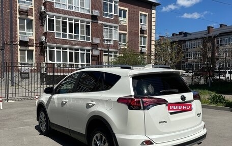 Toyota RAV4, 2017 год, 2 950 000 рублей, 16 фотография