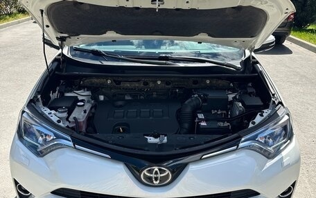 Toyota RAV4, 2017 год, 2 950 000 рублей, 21 фотография