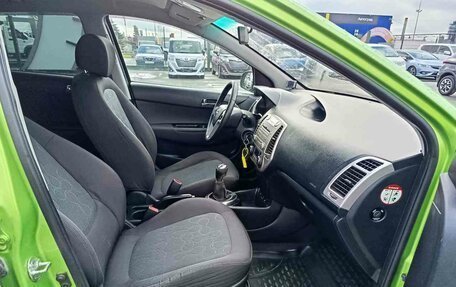 Hyundai i20 IB рестайлинг, 2010 год, 579 000 рублей, 13 фотография