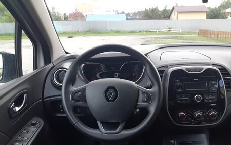 Renault Kaptur I рестайлинг, 2017 год, 1 690 000 рублей, 13 фотография