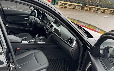 BMW 3 серия, 2017 год, 2 100 000 рублей, 8 фотография