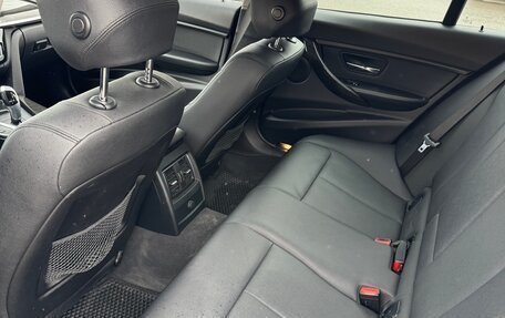 BMW 3 серия, 2017 год, 2 100 000 рублей, 10 фотография