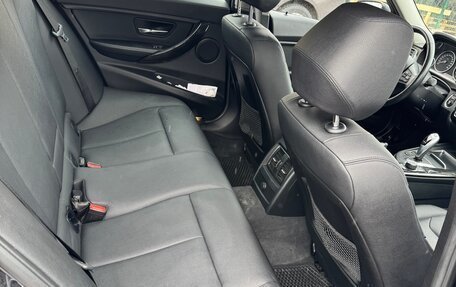 BMW 3 серия, 2017 год, 2 100 000 рублей, 11 фотография