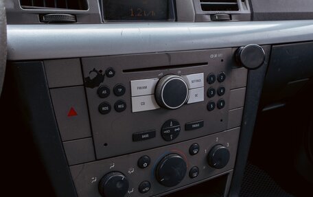 Opel Vectra C рестайлинг, 2004 год, 365 000 рублей, 15 фотография