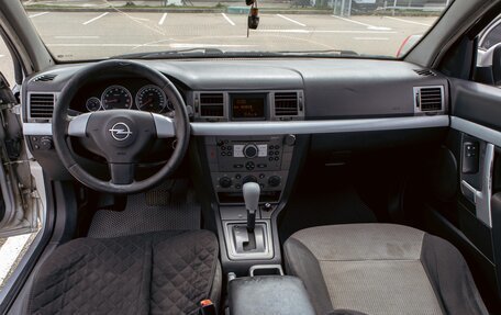 Opel Vectra C рестайлинг, 2004 год, 365 000 рублей, 16 фотография