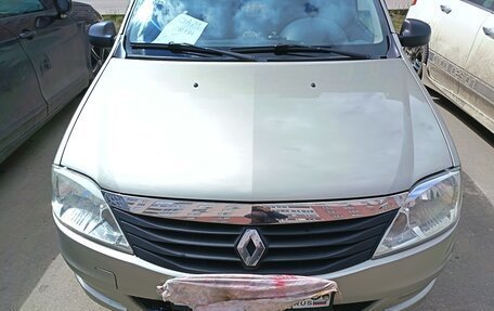 Renault Logan I, 2014 год, 600 000 рублей, 2 фотография