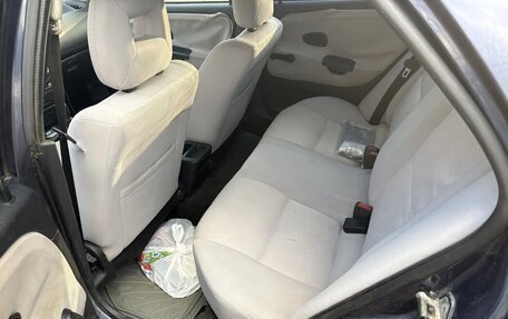 Mitsubishi Carisma I, 2001 год, 154 000 рублей, 7 фотография