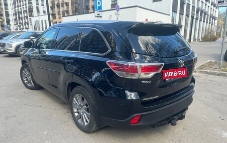 Toyota Highlander III, 2015 год, 3 500 000 рублей, 6 фотография