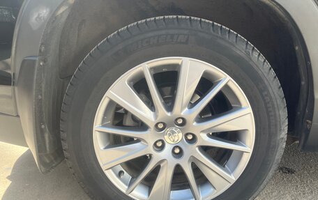 Toyota Highlander III, 2015 год, 3 500 000 рублей, 24 фотография