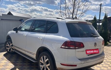 Volkswagen Touareg III, 2014 год, 2 990 000 рублей, 3 фотография
