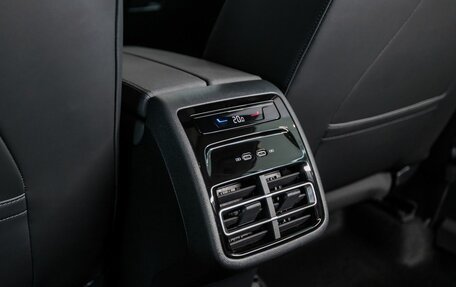 Volkswagen Tiguan, 2026 год, 4 900 000 рублей, 22 фотография