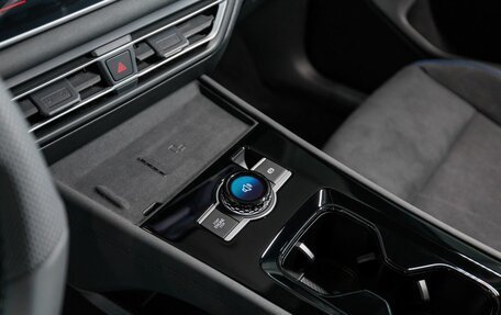 Volkswagen Tiguan, 2026 год, 4 900 000 рублей, 14 фотография