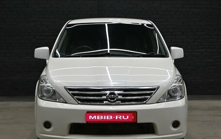 Nissan Presage II, 2005 год, 640 000 рублей, 2 фотография