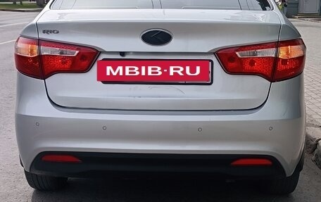 KIA Rio III рестайлинг, 2011 год, 850 000 рублей, 3 фотография