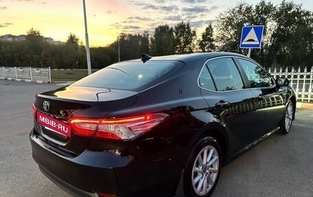 Toyota Camry, 2021 год, 2 650 000 рублей, 7 фотография