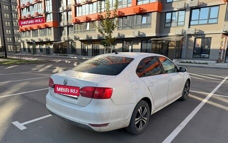 Volkswagen Jetta VI, 2014 год, 900 000 рублей, 4 фотография