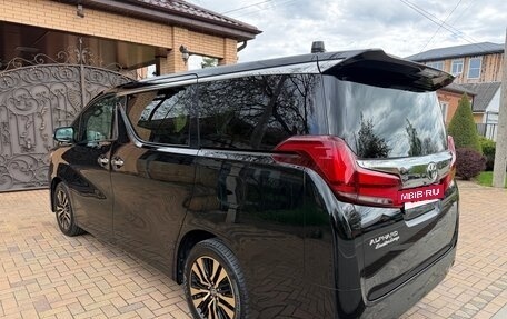 Toyota Alphard III, 2019 год, 4 890 000 рублей, 4 фотография