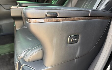 Toyota Alphard III, 2019 год, 4 890 000 рублей, 20 фотография