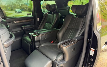Toyota Alphard III, 2019 год, 4 890 000 рублей, 29 фотография