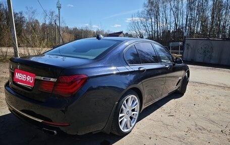BMW 7 серия, 2012 год, 2 450 000 рублей, 3 фотография