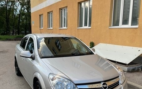 Opel Astra H, 2014 год, 650 000 рублей, 2 фотография