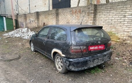 Nissan Almera, 1998 год, 60 000 рублей, 4 фотография