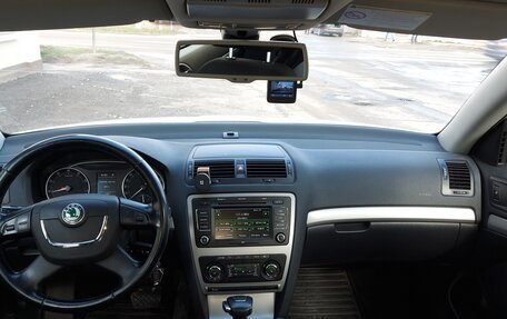 Skoda Octavia, 2012 год, 990 000 рублей, 10 фотография