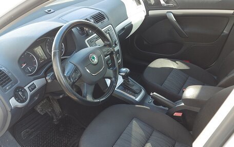 Skoda Octavia, 2012 год, 990 000 рублей, 8 фотография