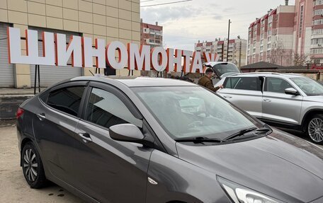 Hyundai Solaris II рестайлинг, 2012 год, 610 000 рублей, 10 фотография