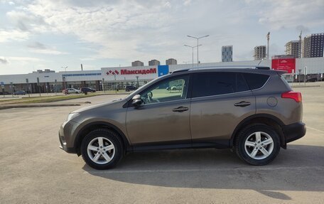 Toyota RAV4, 2013 год, 2 150 000 рублей, 4 фотография