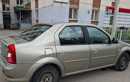 Renault Logan I, 2013 год, 420 000 рублей, 3 фотография