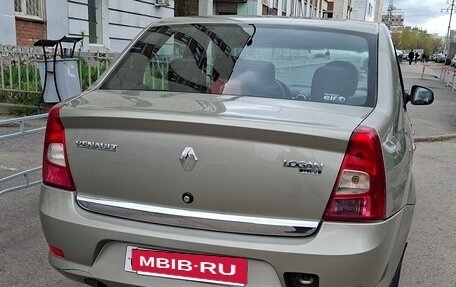Renault Logan I, 2013 год, 420 000 рублей, 4 фотография