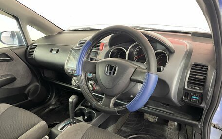 Honda Fit III, 2001 год, 336 000 рублей, 7 фотография