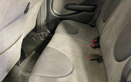 Honda Fit III, 2001 год, 336 000 рублей, 18 фотография