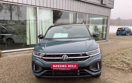 Volkswagen T-Roc I, 2025 год, 3 469 043 рублей, 2 фотография